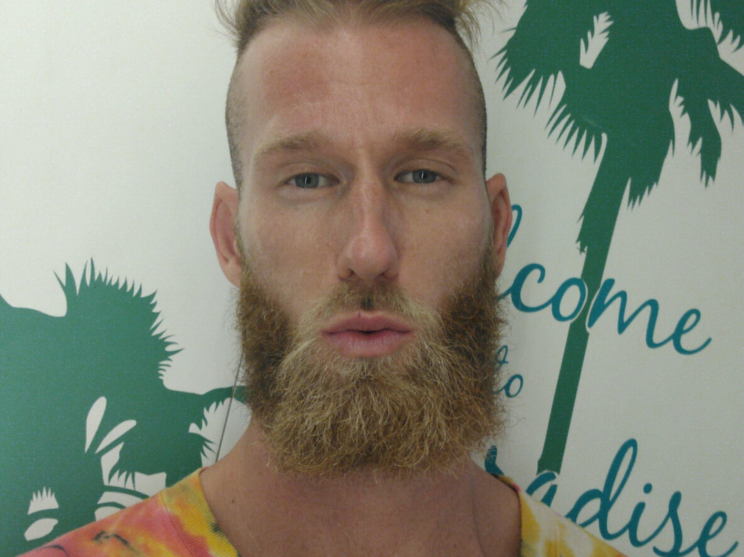 Jesse A Ballard-康泊琉海水浴场必去景点