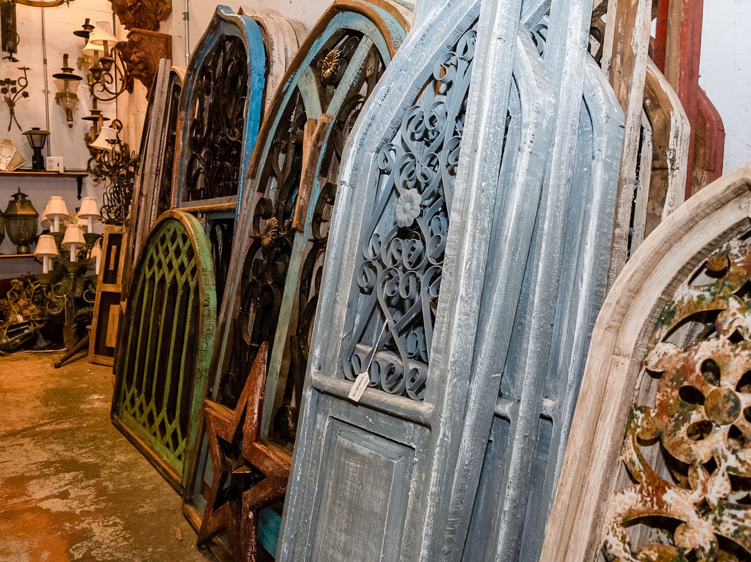 Sarasota Architectural Salvage - Downtown-萨拉索塔必去景点