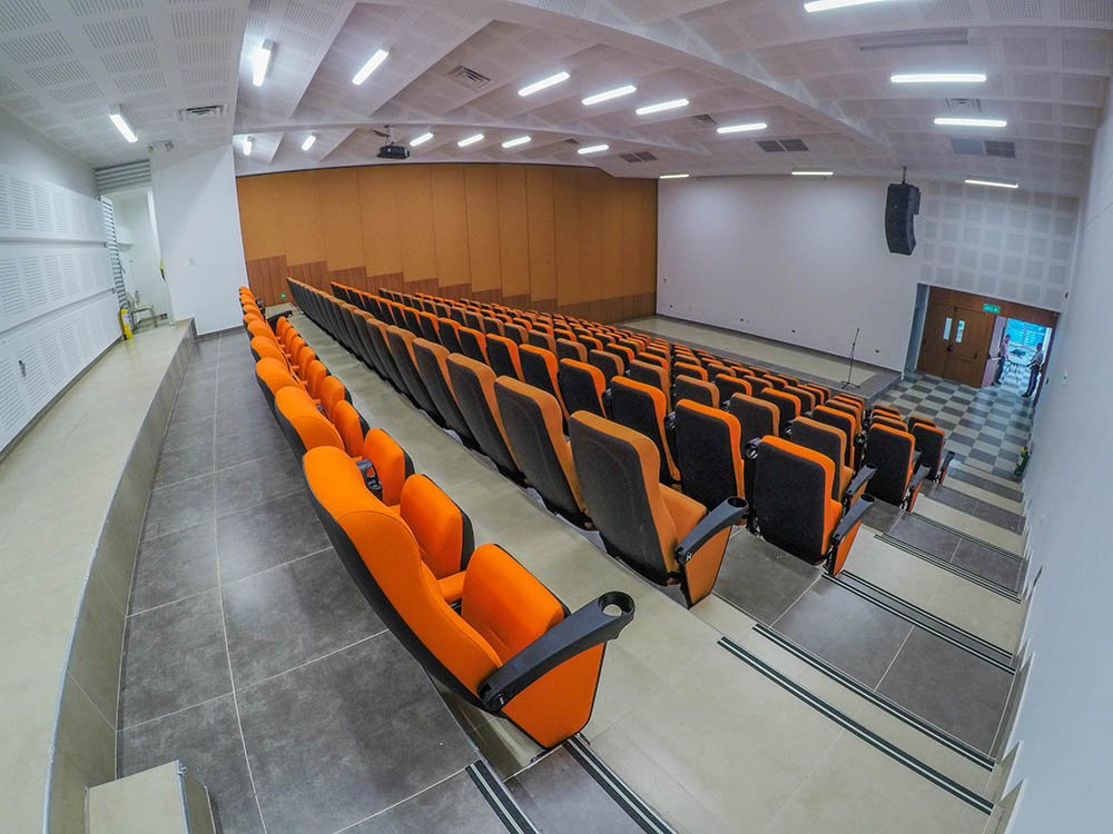 Club Los Lagos-内瓦必去景点