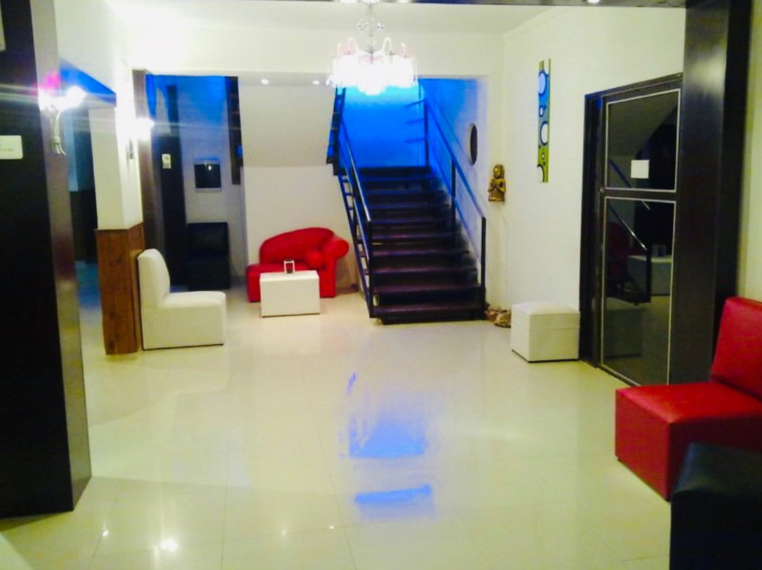 Farhat Hotel