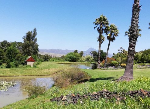 The Caledon Hotel & Spa主图