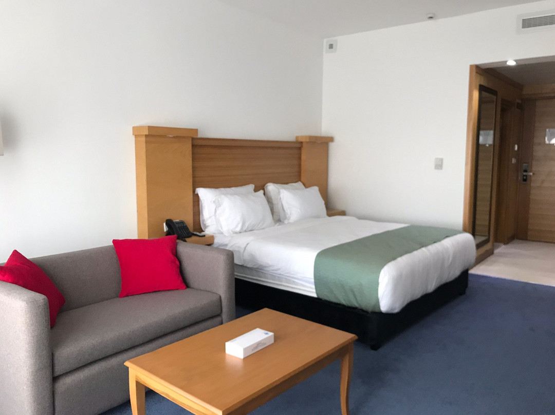 International Hotel Kish主图