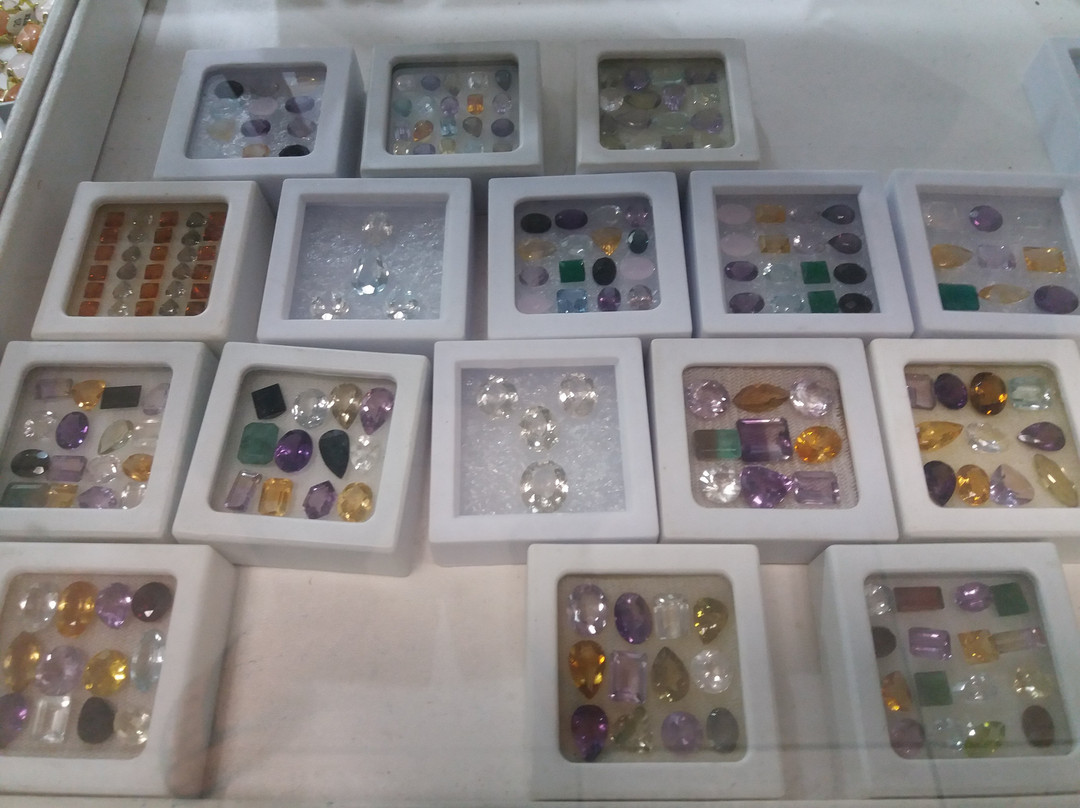 Feira de Artesanato Mineiral-Teofilo Otoni必去景点