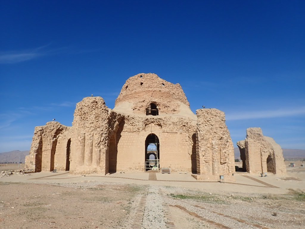 Sarvestan Palace景点图片