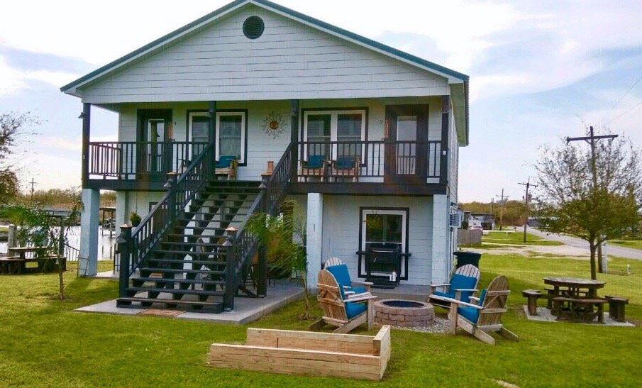 Hackberry Fishing Camp & Marina-Hackberry必去景点