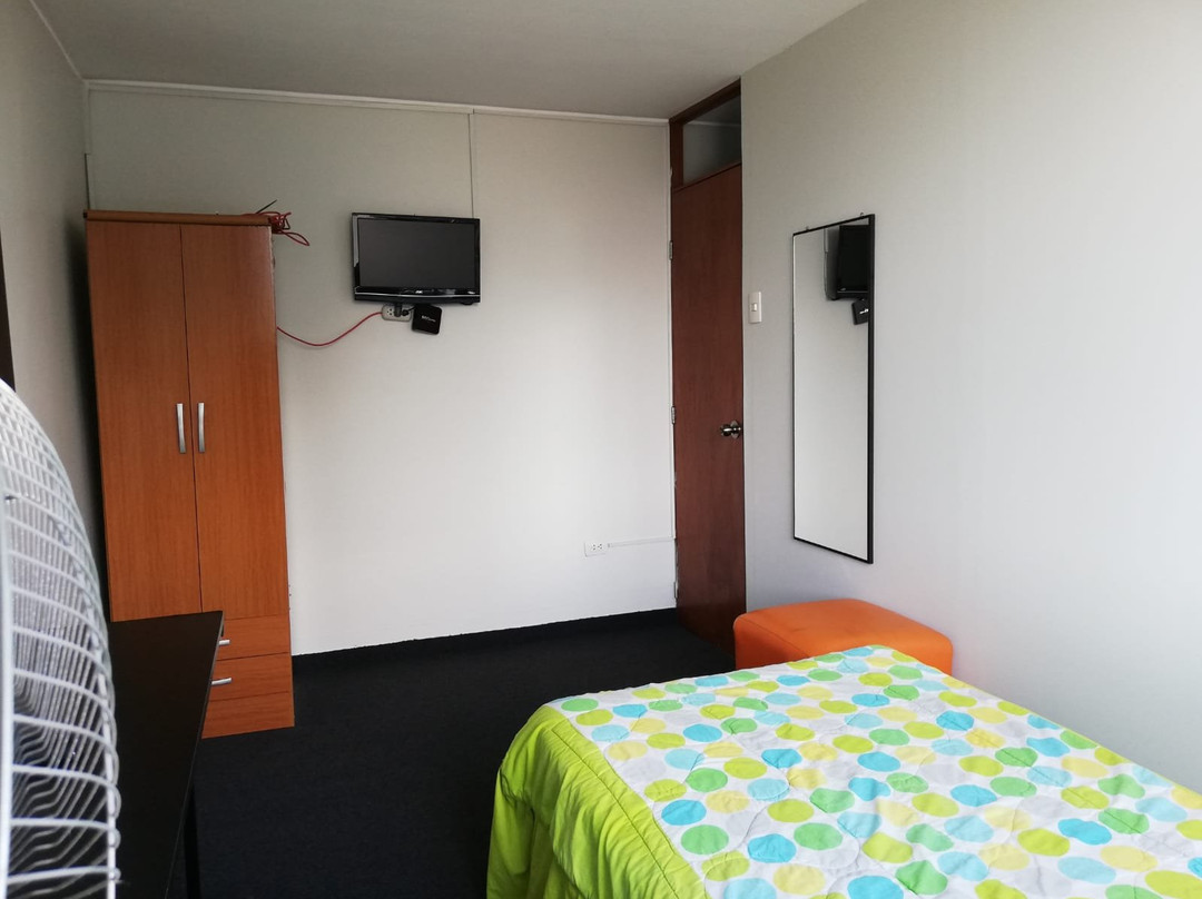 Lino Family House - homestay in Lima主图