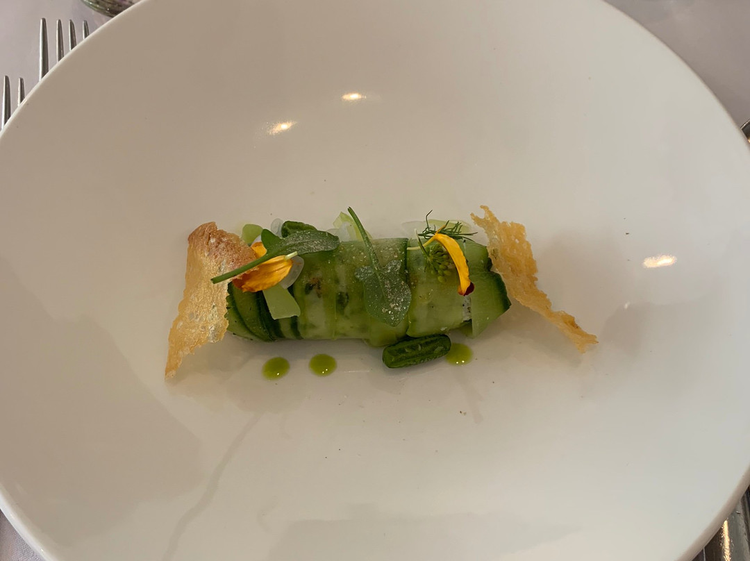 戴尔斯福德湖畔别墅酒店主图