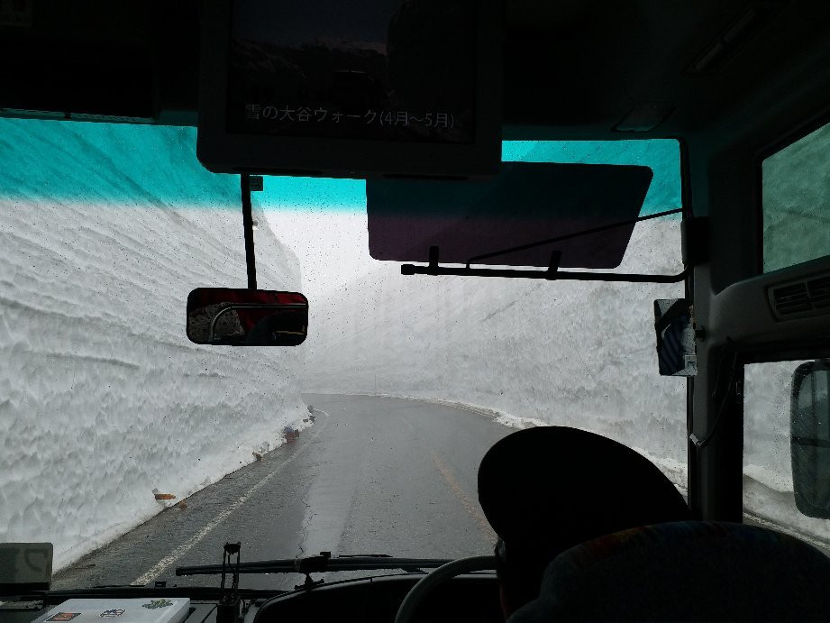 Yuki no Otani (Snow Wall)景点图片