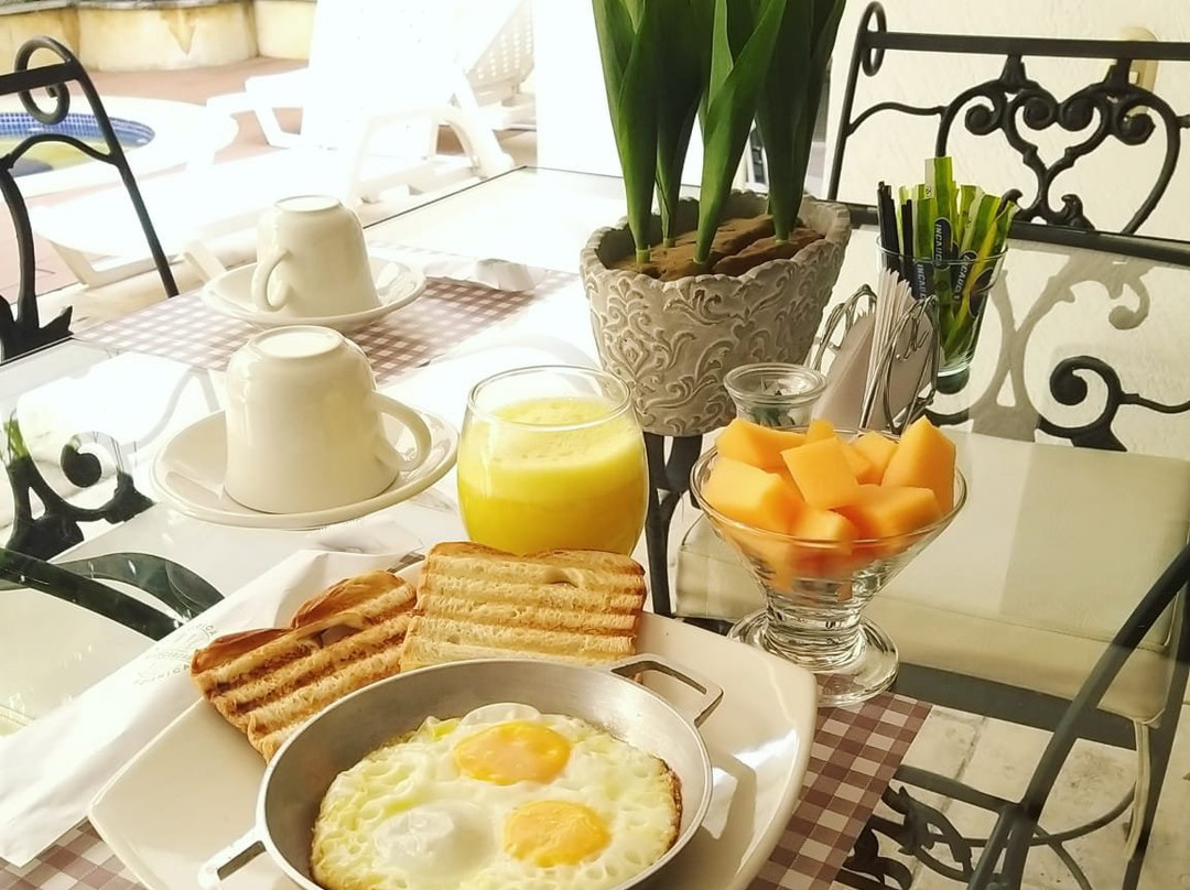 Hotel Jardín Del Lago主图