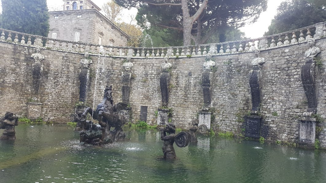 Fontana del Pegaso景点图片