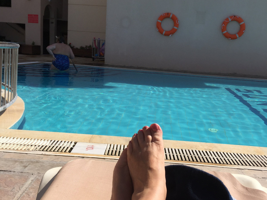Sunday Hotel主图