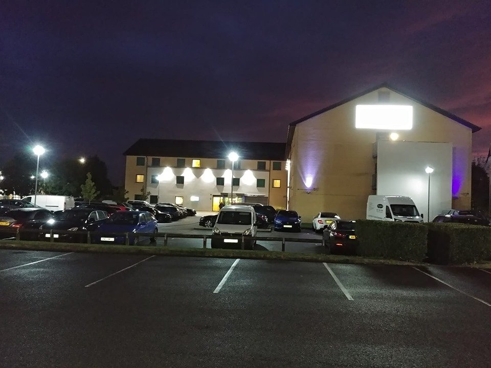 快捷假日唐卡斯特酒店-浴室