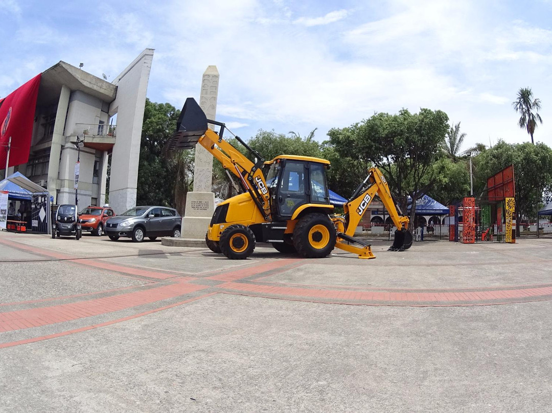 Centro de Convenciones José Eustasio Rivera-内瓦必去景点