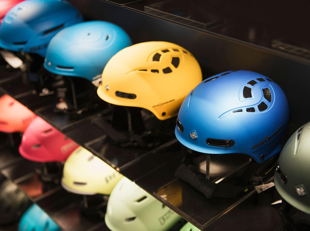 Sport Mode Schönherr-纽斯帝史都拜谷必去景点