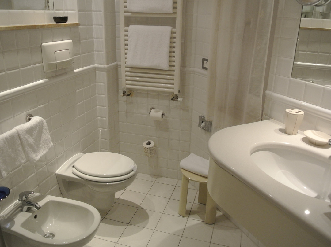 西罗洛酒店主图