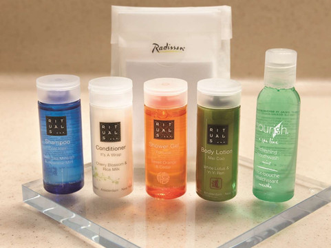 Spark By Hilton Ames主图