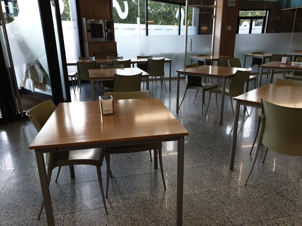 Bar Pasarela