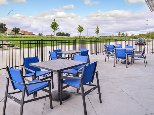 Holiday Inn Express & Suites Lee's Summit - Kansas City By IHG主图