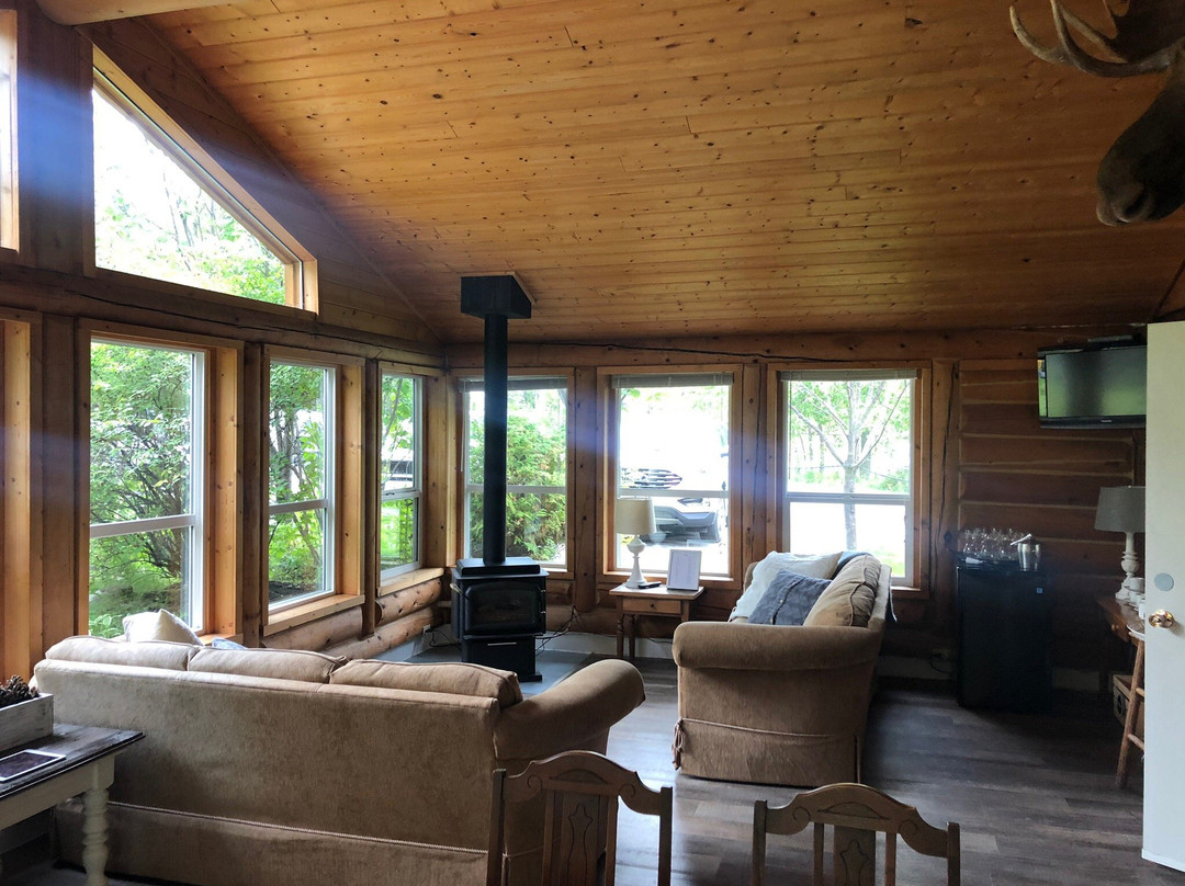 Whitewater Lodge主图