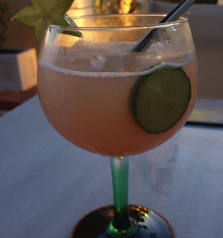 Astra Cocktail Bar景点图片
