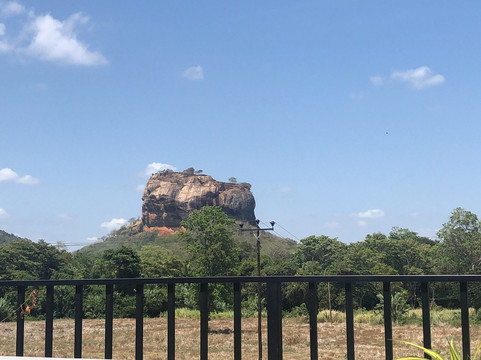 迦叶佛王国景观旅馆主图