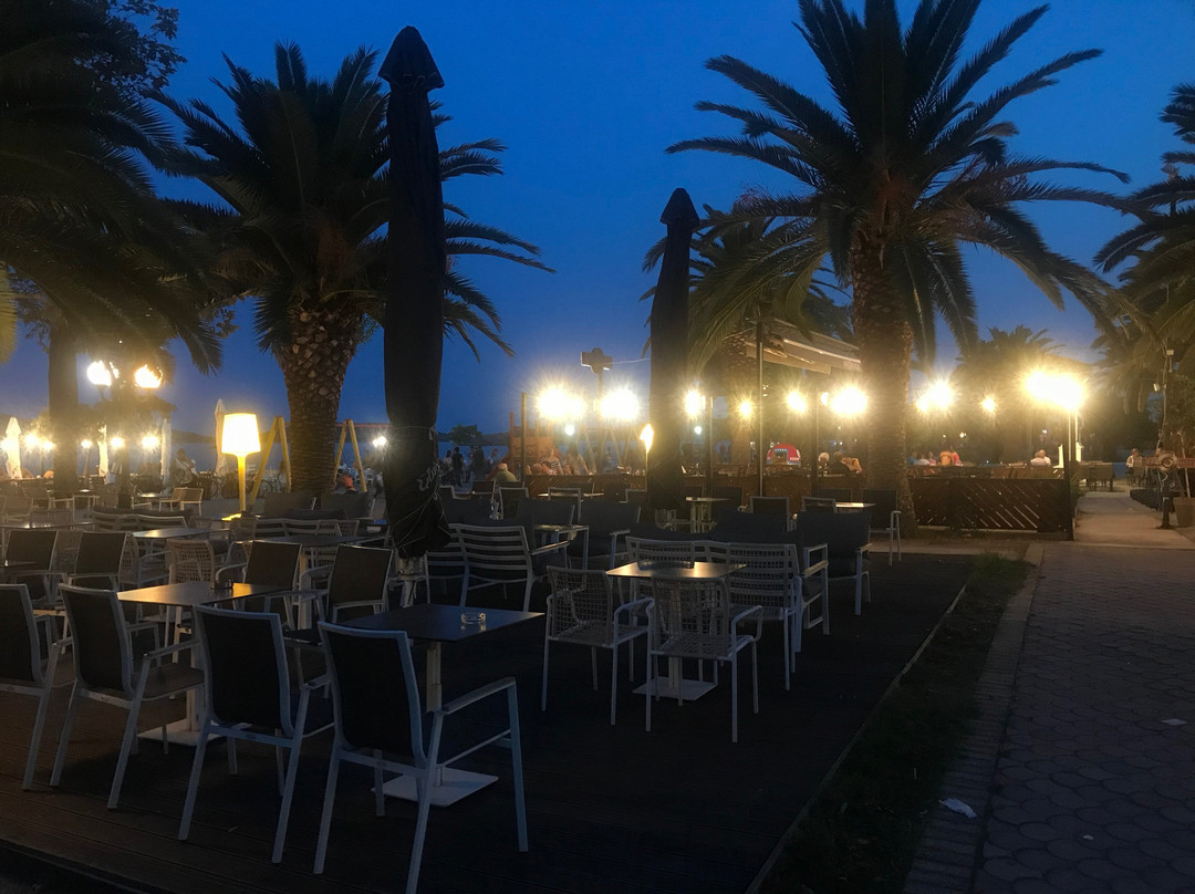 Edem Luxury Apartments主图