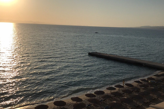 Ammon Zeus Luxury Beach Hotel