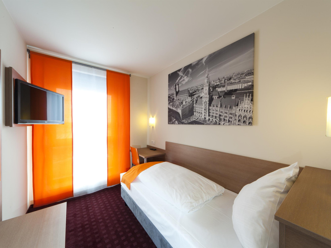 McDreams Hotel Wuppertal-City主图