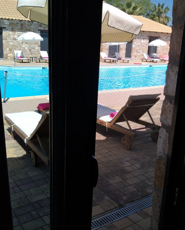 Almyra Holiday Village主图