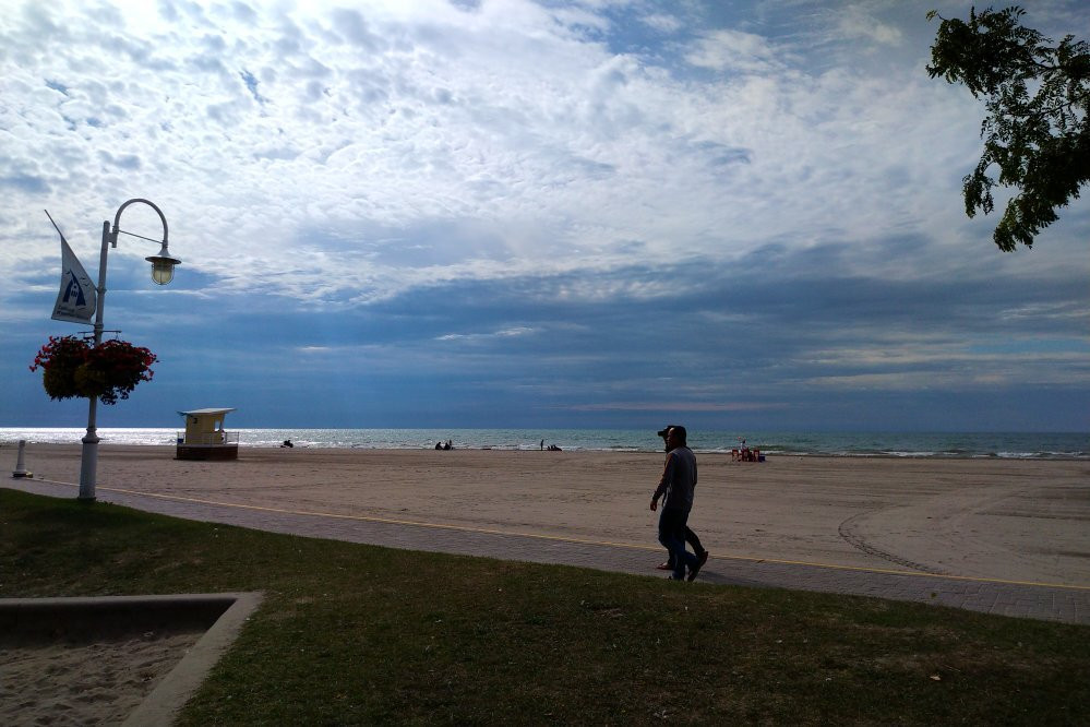 Cobourg  Beach景点图片