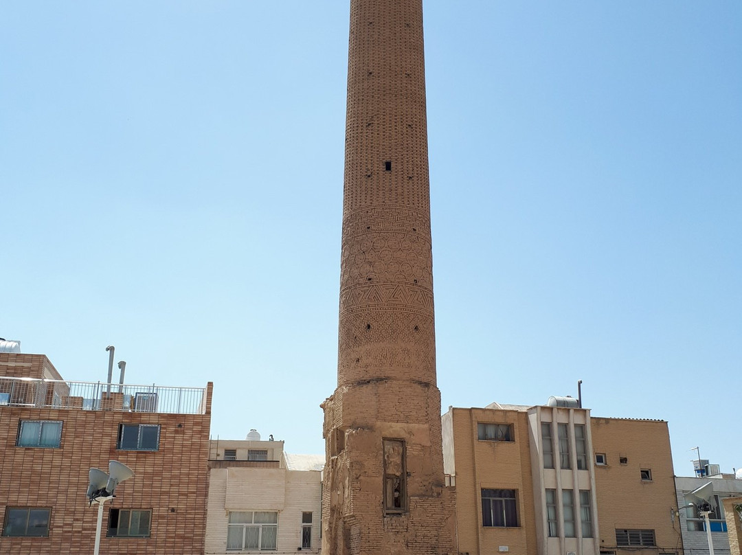 Minar Chihil Dukhtaran-Isfahan必去景点