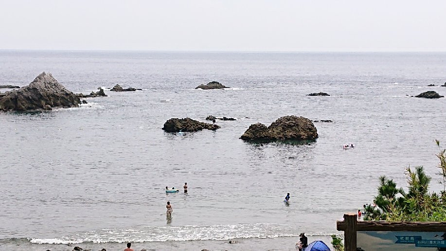 Ishijirogawa Beach-式根岛必去景点