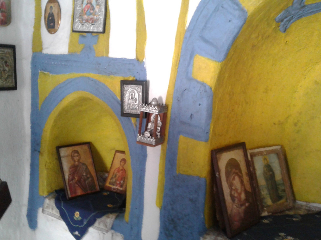 Agios Zacharias-Agia Marina必去景点