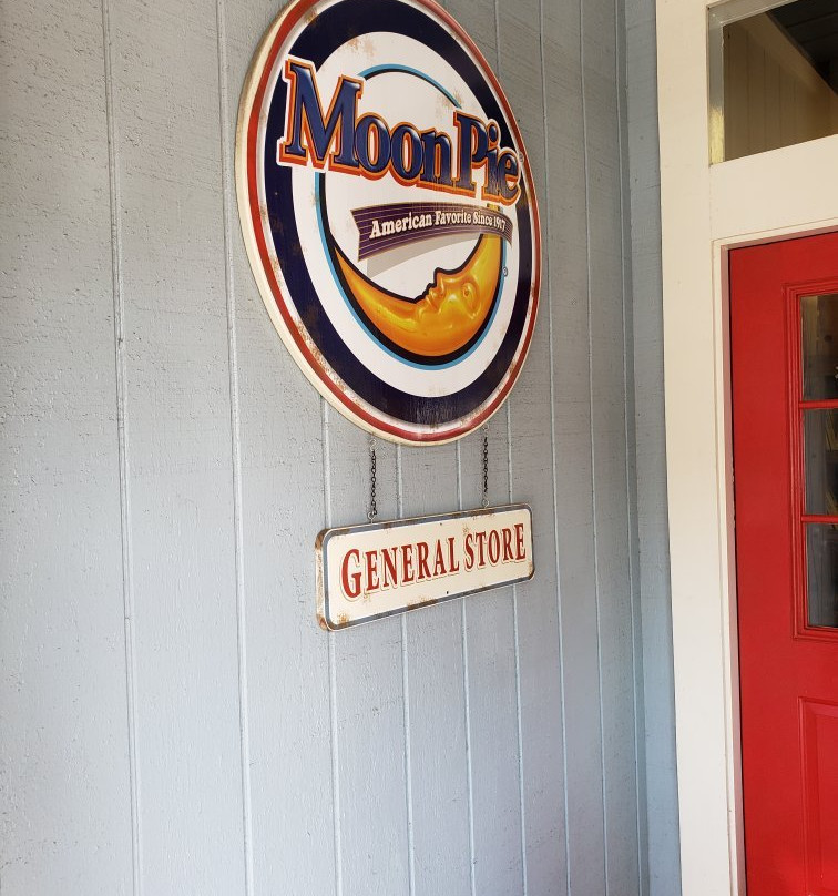 MoonPie General Store-Lynchburg必去景点