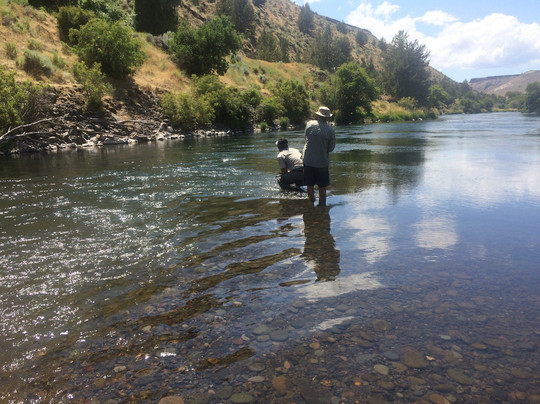 Confluence Fly Shop-本德必去景点