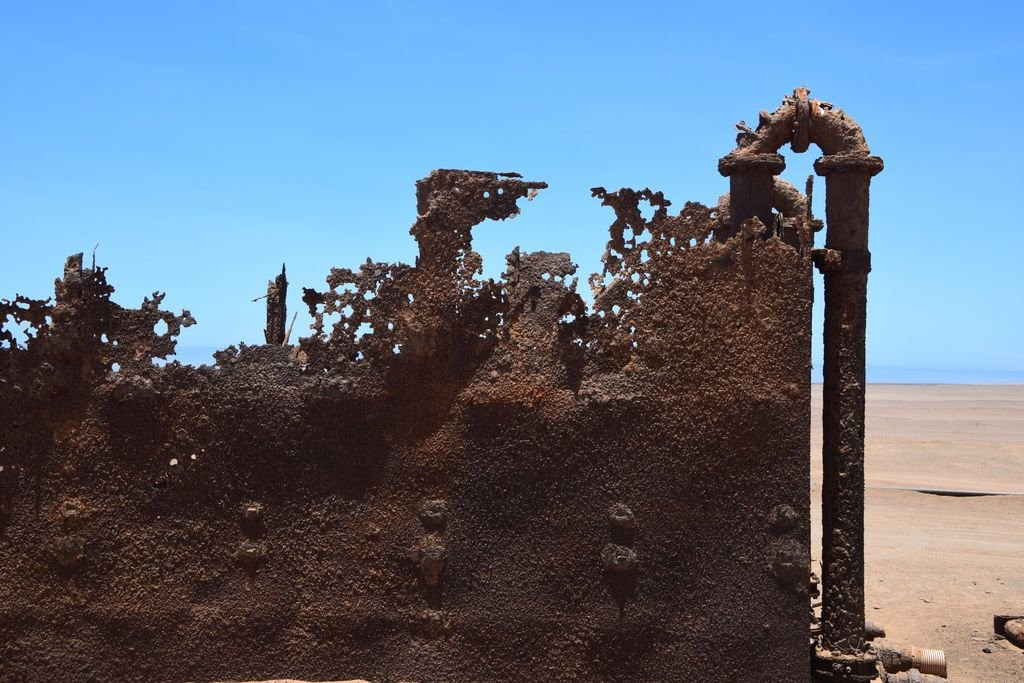 Old Oil Drill Rig-Skeleton Coast National Park必去景点