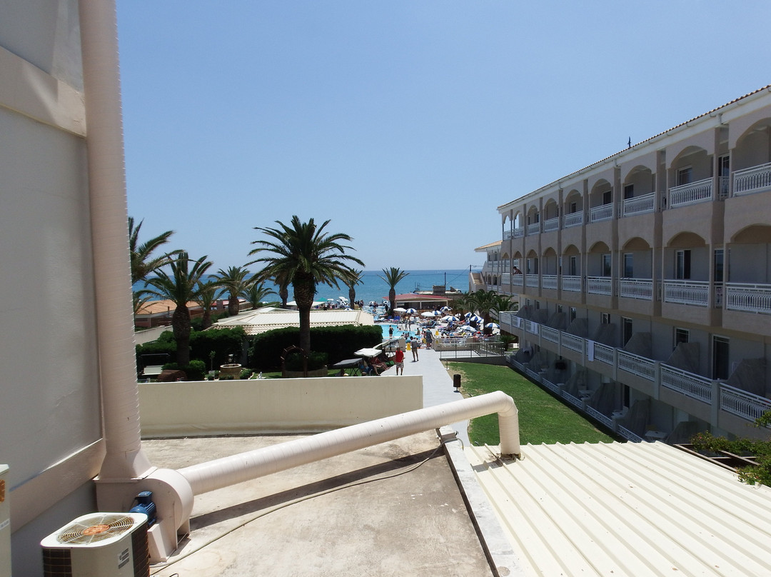 Poseidon Beach Hotel主图