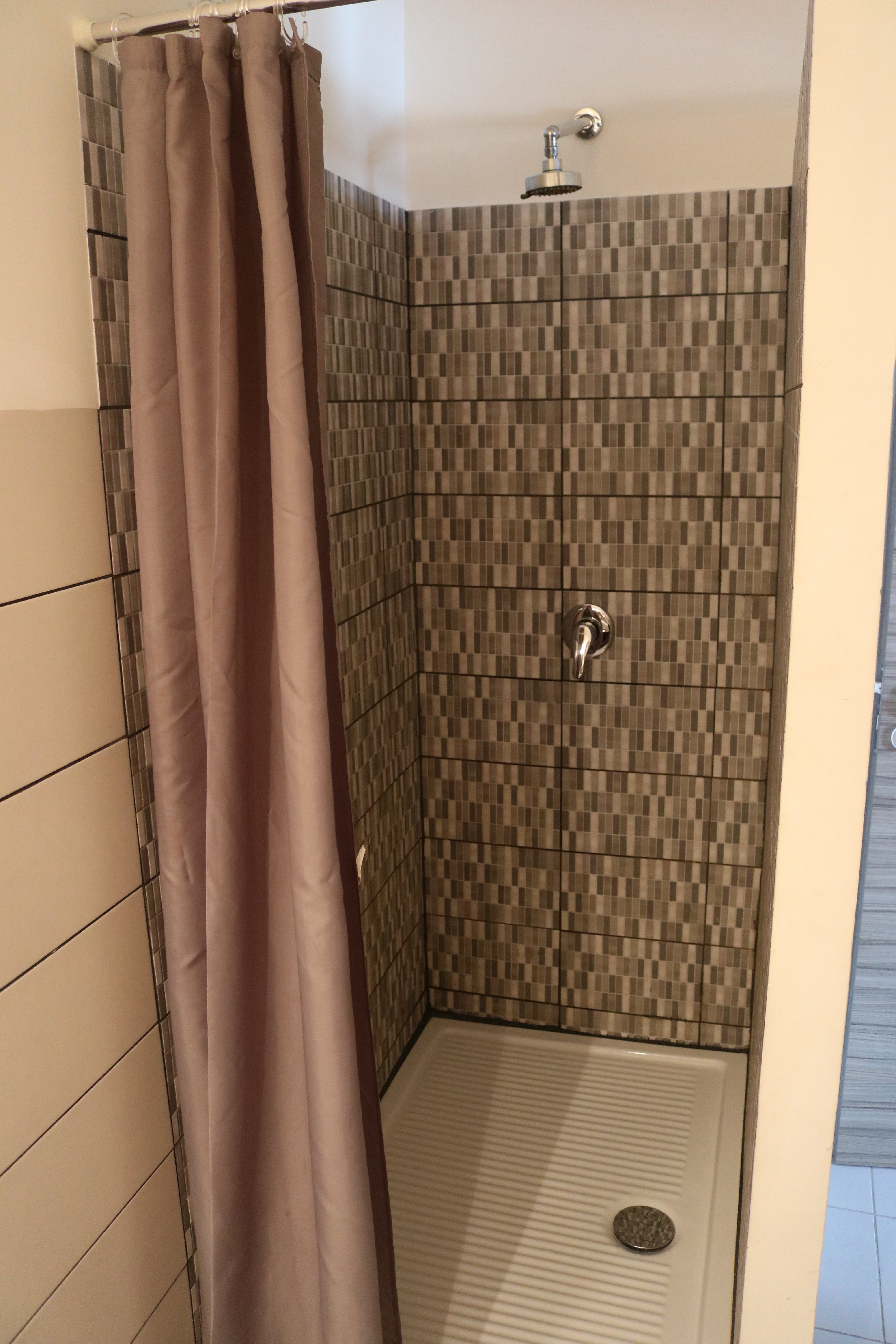 嘎基丽欧蒂-浴室