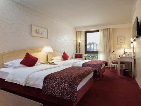 开罗海峡酒店&俱乐部主图