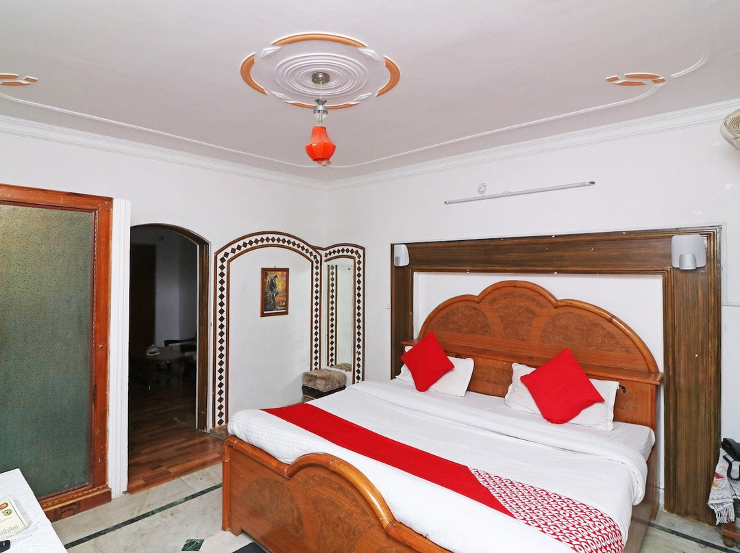 Himalayan Retreat Neelkanth主图