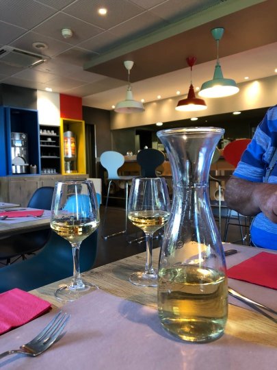 宜必思米卢斯拿破仑酒店-餐饮