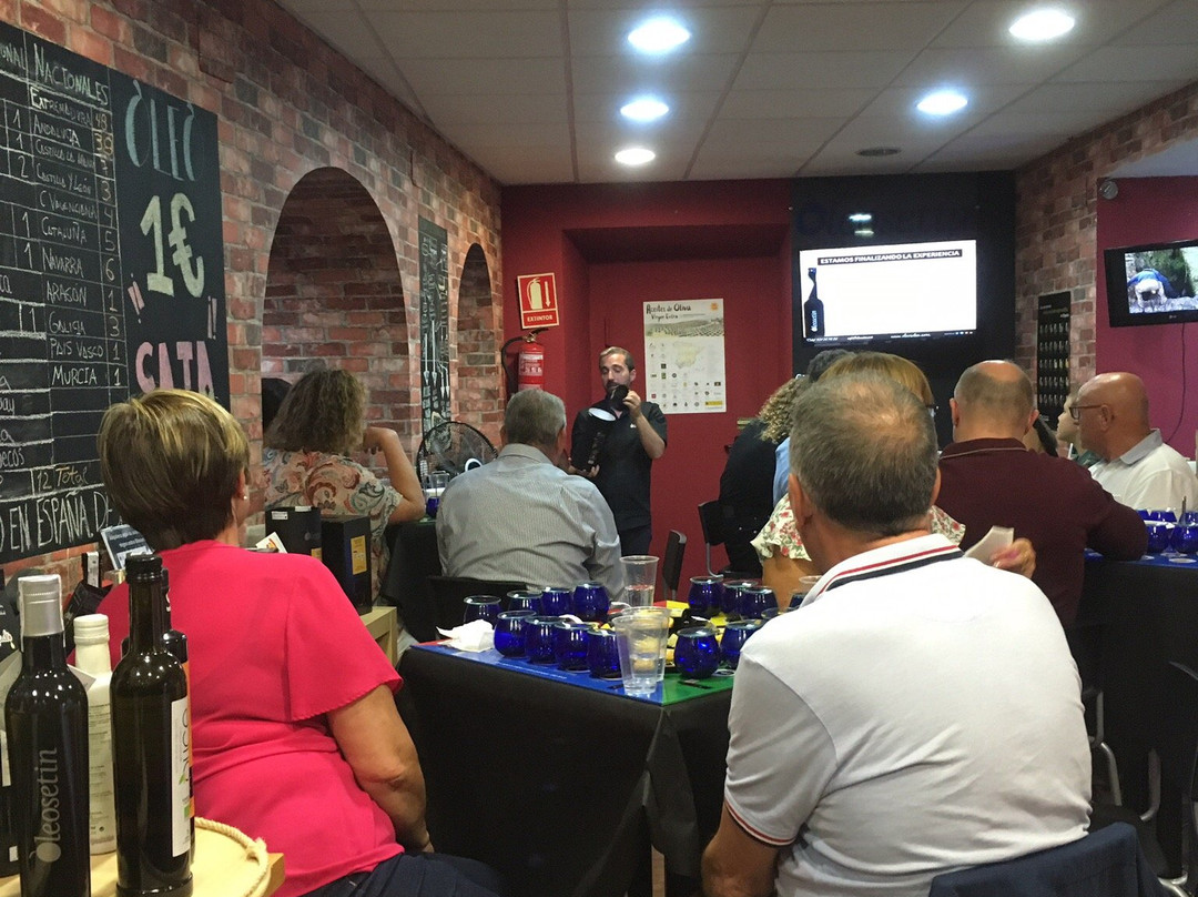 La Botica de Oleosetin-卡塞雷斯必去景点