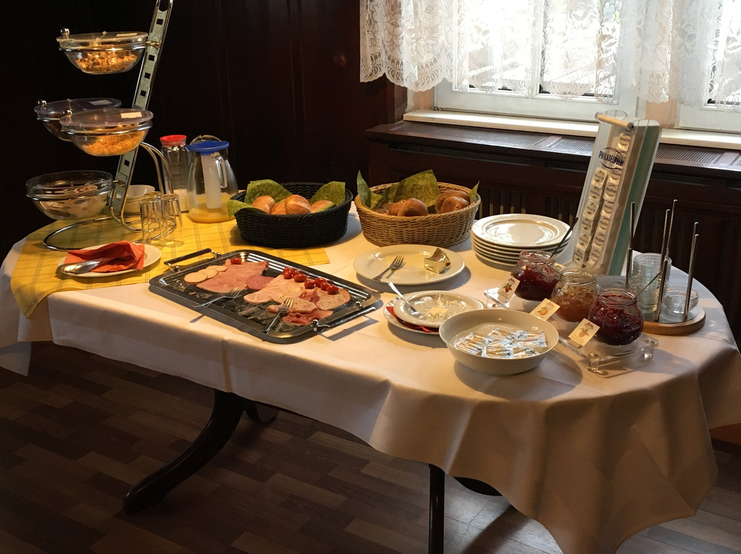 Ottendorf-Okrilla酒店住宿-Kurhaus Klotzsche