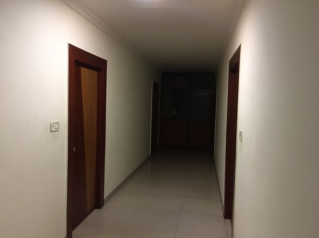 Royal Tourist Home主图