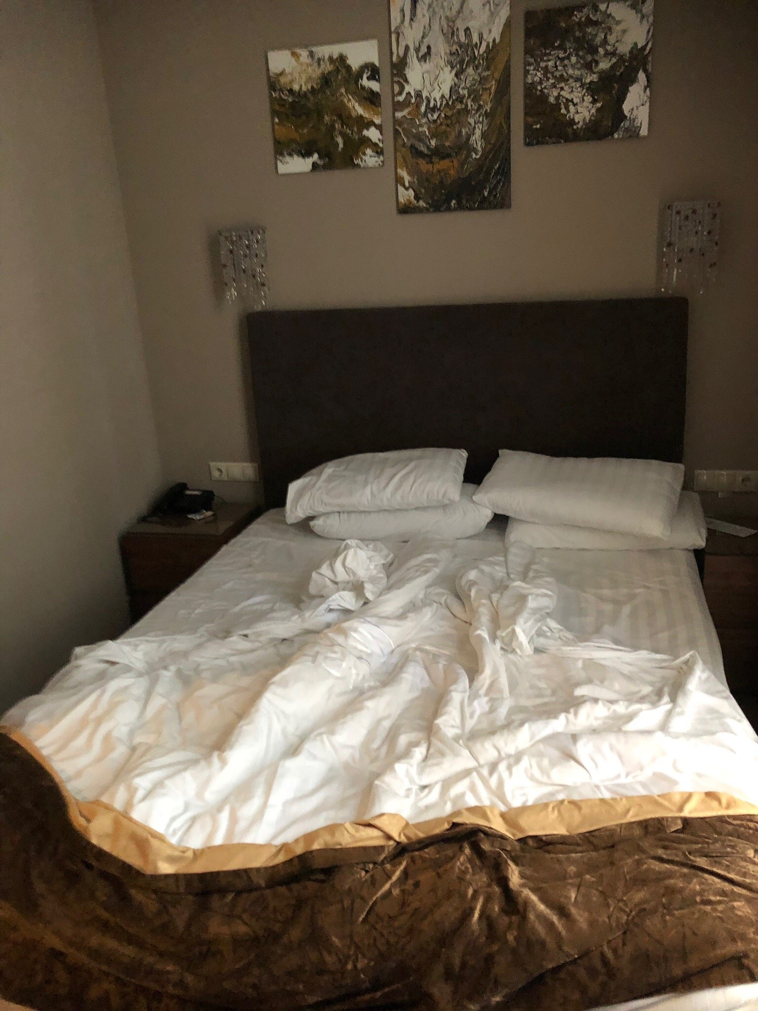 Crystal Hotel-官方