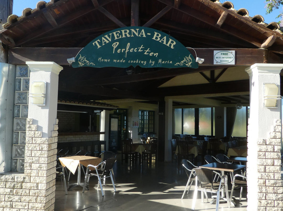 Family Studios Aparthotel主图