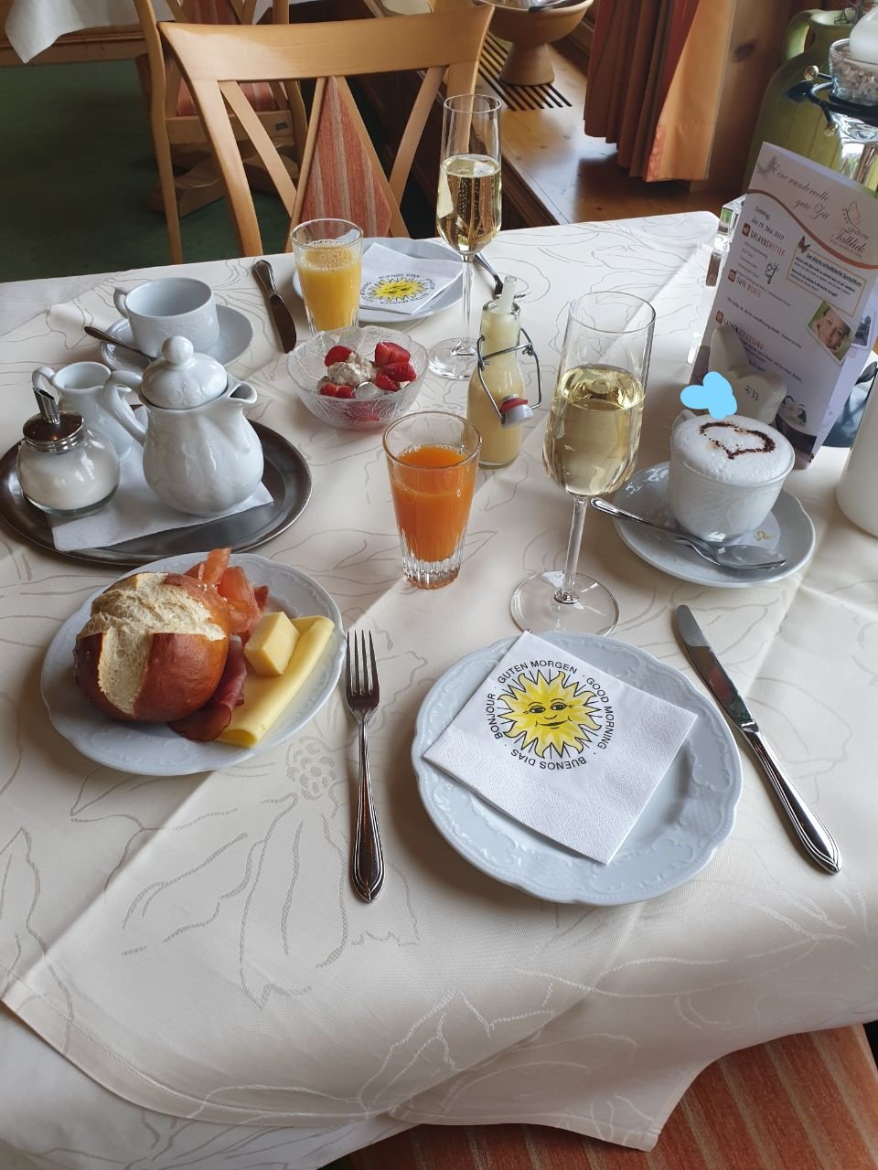 Landhotel Talblick-餐饮