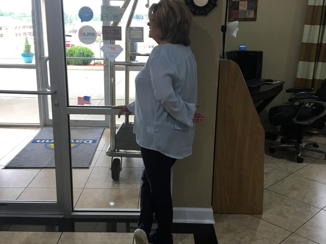 Days Inn & Suites By Wyndham Cabot主图