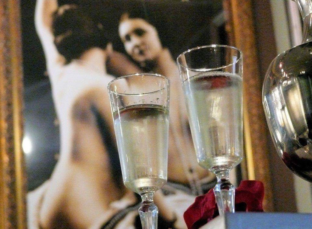 Grays Lounge-惠特利湾必去景点