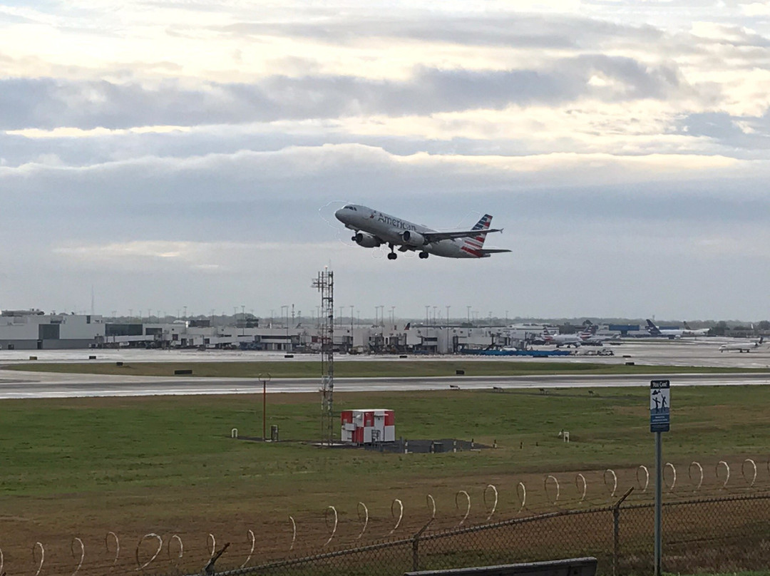 Charlotte Douglas Airport Overlook景点图片